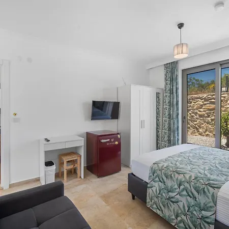 Bed & Breakfast Bal Butik Datça